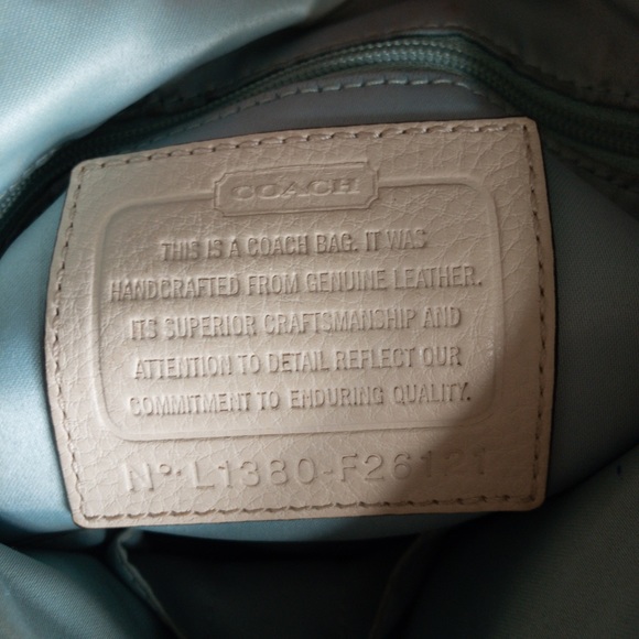 Coach Handbag - Picture 3 of 8